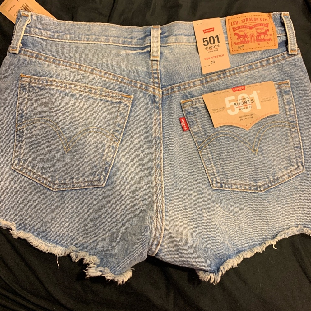 LEVI SHORTS